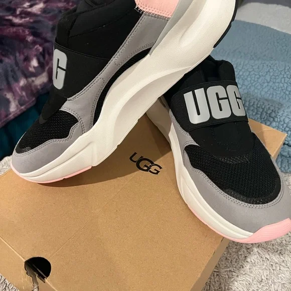 UGG authentic LA Flex - Picture 2 of 7
